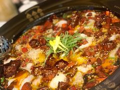 -渔语鱼新川菜Bistro(万象天地店)