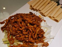 京酱肉丝-闫府私房菜·百年鲁菜(欧亚店)