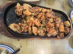 -桃子餐厅·天津菜(王顶堤总店)