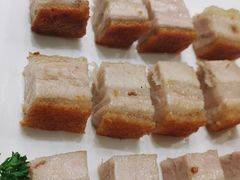 脆皮烧腩肉-余荫居