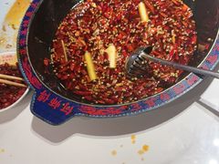 -何师傅美蛙鱼头(汉街店)