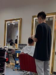 -P.R.O.salon 发哲