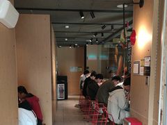 -麦当劳(中二横路店)