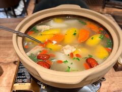 团圆暖冬羊肉煲-耶里夏丽·新疆菜(南丹东路店)