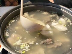 -壹号院音乐餐厅•烤全羊•新疆菜(浐灞店)