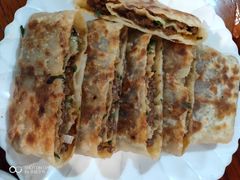 -溢心园香河肉饼总店