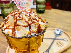 焦糖海盐蛋糕-秘密旅行Bonjour(黑金冠 江南西店)