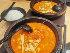 -阿香米线(深业上城店)