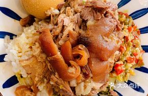 Li Ji Longjiang Chopped Chili Pork Leg Rice