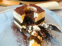 -必胜客(远大路店)