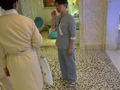 -麓湖国际水疗