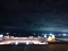 -瑰丽酒店·海吧·天际下午茶·现场DJ·天台酒吧