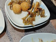 -金滏山烤肉·海鲜·火锅自助餐厅(襄阳万达店)