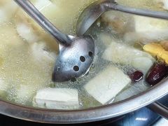 -阿汉名材老鸡汤饭店(金鸡岭店)