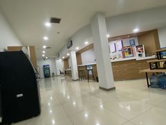 -四川先锋福特4S店(武侯店)
