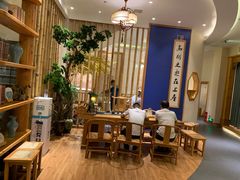 大堂-上座云间·青年赣菜(绿茵店)