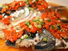 老坛剁椒蒸鲜活鱼头-北方家宴(番禺永旺店)