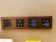 -维也纳国际酒店(深圳新洲店)