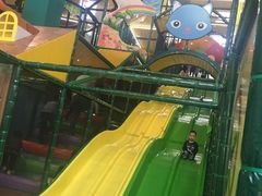 -蒙特利亲子乐园