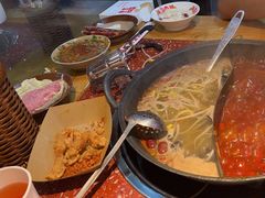 -赵美丽·重庆社区火锅·直营店(火车东站·中豪国际店)
