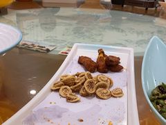 -艳阳天酒店(五里新村店)