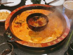-三江两海老火锅(北京首店)