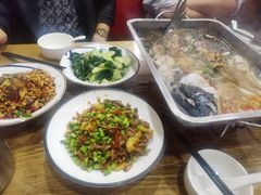 -湘缘道客•湘缘饭店·25年湘菜馆(古墩路店)