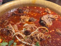 -张翻越·川渝冒菜·武汉黑鸭煲(城北万象城店)