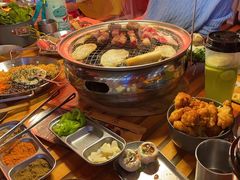-叽叽扎扎烤肉场(生态城万达店)