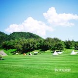 可以疯狂撒欢儿的大草坪，等你哦！