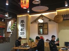 大堂-锅来乐地锅鸡(安亭店)