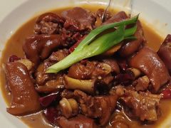 -老铺人家酒店(紫荆名流店)
