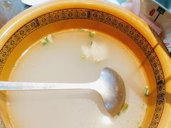 -富正毅三下锅·湘西韵味(天门山索道店)