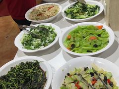 -百荷园蔬食自助餐厅(德辉广场店)