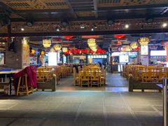 -八一路好吃街(雨田商务大厦店)