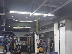 -超鹿运动(达信大厦店)