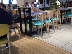 -德克士(崂山百货店)