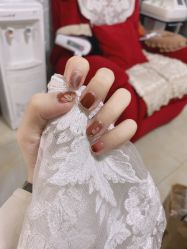 -娜娜美甲美睫半永久纹绣