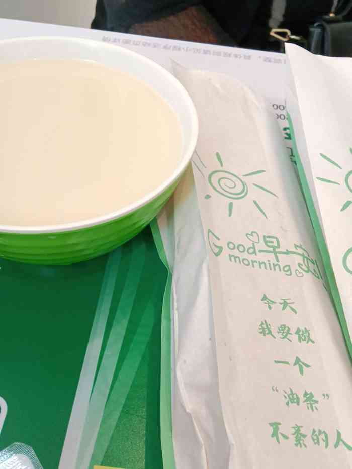 老乡鸡(亳州万达广场二店)-"大热天就喜欢来老乡鸡吃饭,吹着空调听着