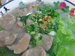 -明姨仔潮汕美食·碳炉猪脚·汕尾牛腩饭·起片鸡煲(起义路店)