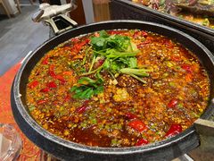 -万重锦·人文川菜馆(骡马市店)