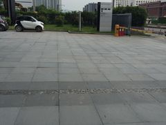 -浙江星杭奔驰4S店(海创园店)