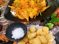 -啊美丽炭火烤肉(滑翔一店)