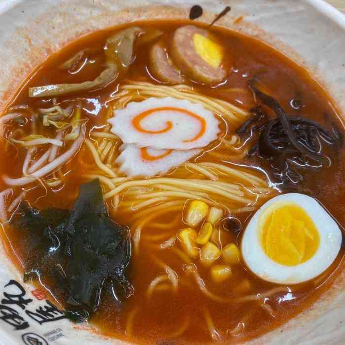 2元抢购的番茄鸭卷拉面 性价比很高 面量很足 不过真的好酸呀 店内