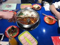 -马路边边麻辣烫联盟路店