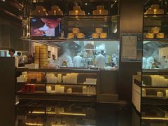 -蝴蝶里·粤菜·点心(滨江龙湖店)