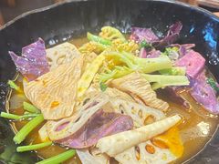 -万记麻辣烫国展总店