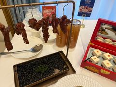 -品海楼·大连海胆锅贴馆(东港店)