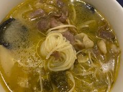 -东方红海鲜百汇(国际大厦店)