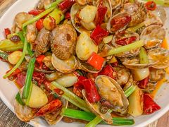 -二孃鸡爪爪(东风路总店)